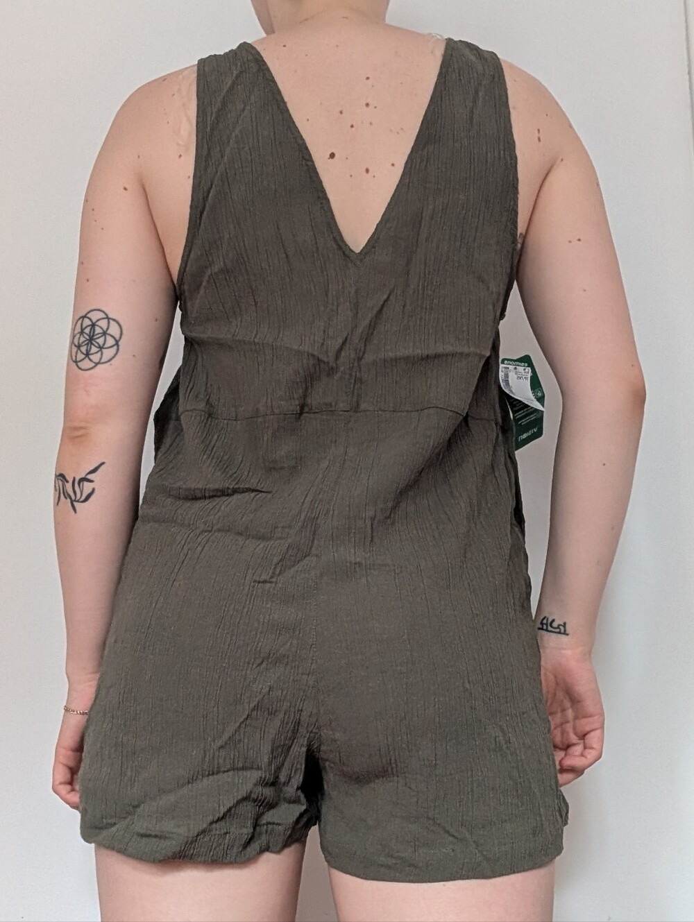 Simons Beach Romper - Picture 2 of 4
